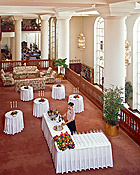 Foyer Cocktails